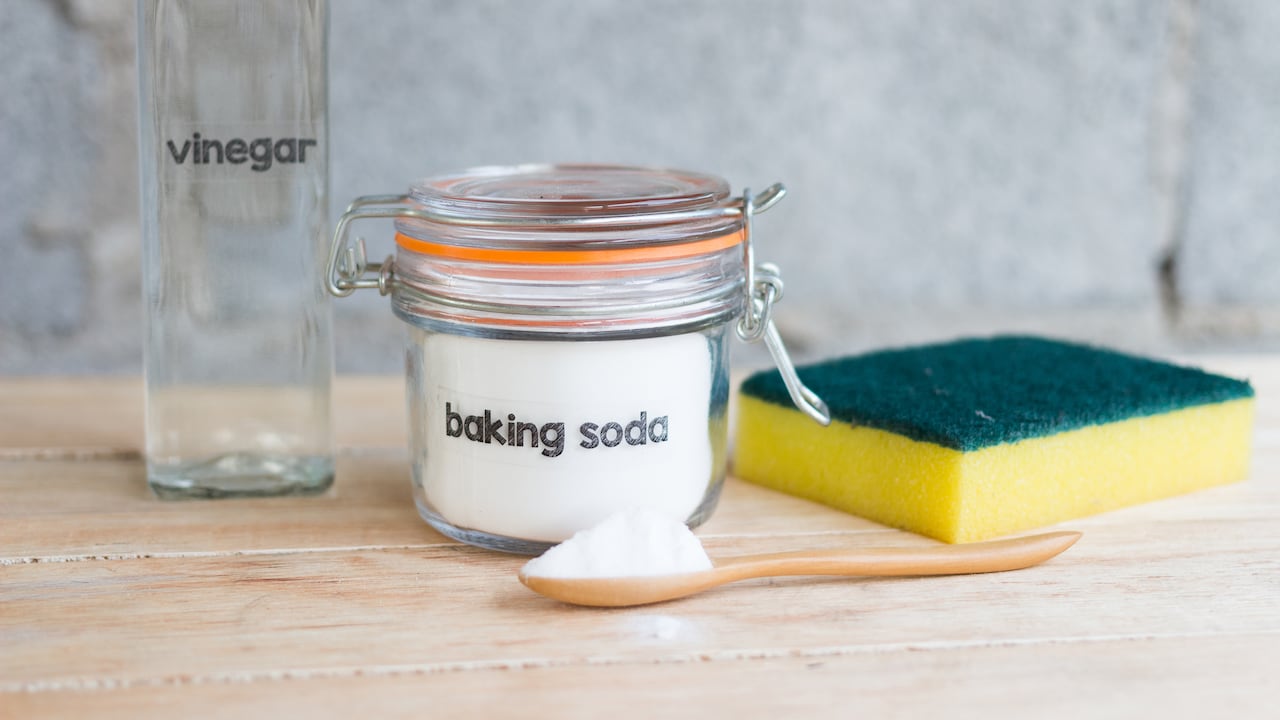 El bicarbonato ofrece diversidad de usos en el hogar.
