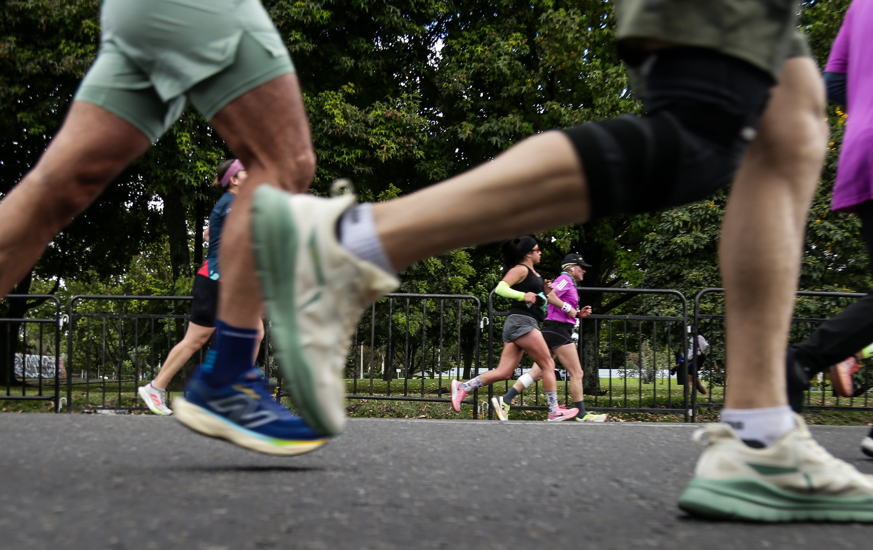 La capital colombiana es escenario de la Media Maratón de Bogotá , que celebró sus 25 años con la participación de miles de atletas aficionados y profesionales de Colombia y del mundo.