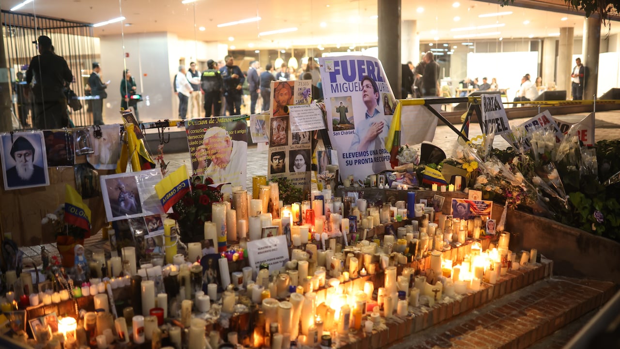 Jornada de oración por la salud de Miguel Uribe Turbay, en la Fundación Santa Fe.