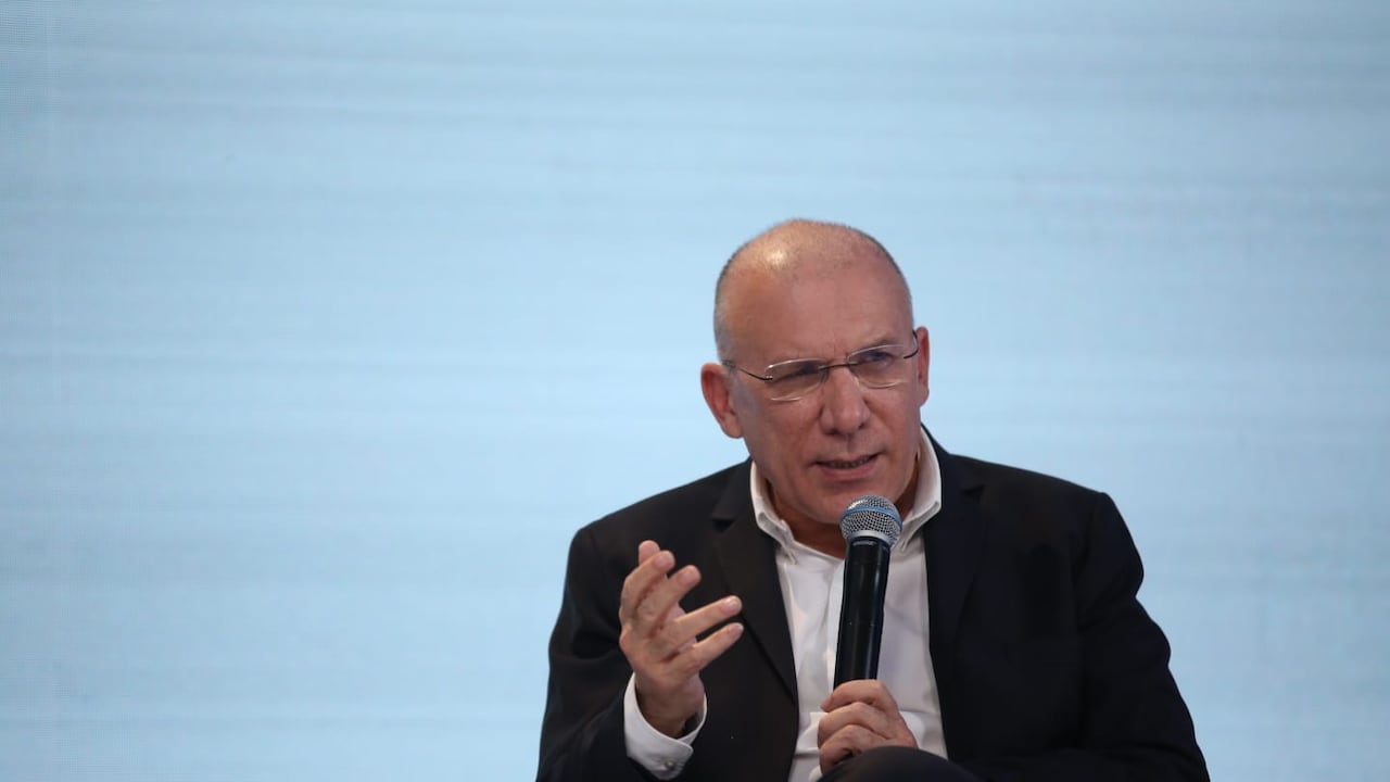 El presidente del Senado, Roy Barreras, se mostró optimista por la radicación de la reforma a la salud.