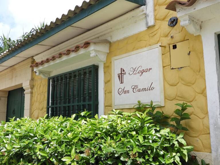 El Hogar San Camilo es el sitio al que estarían destinados los recursos de la alcaldía que dice el padre no han entregado