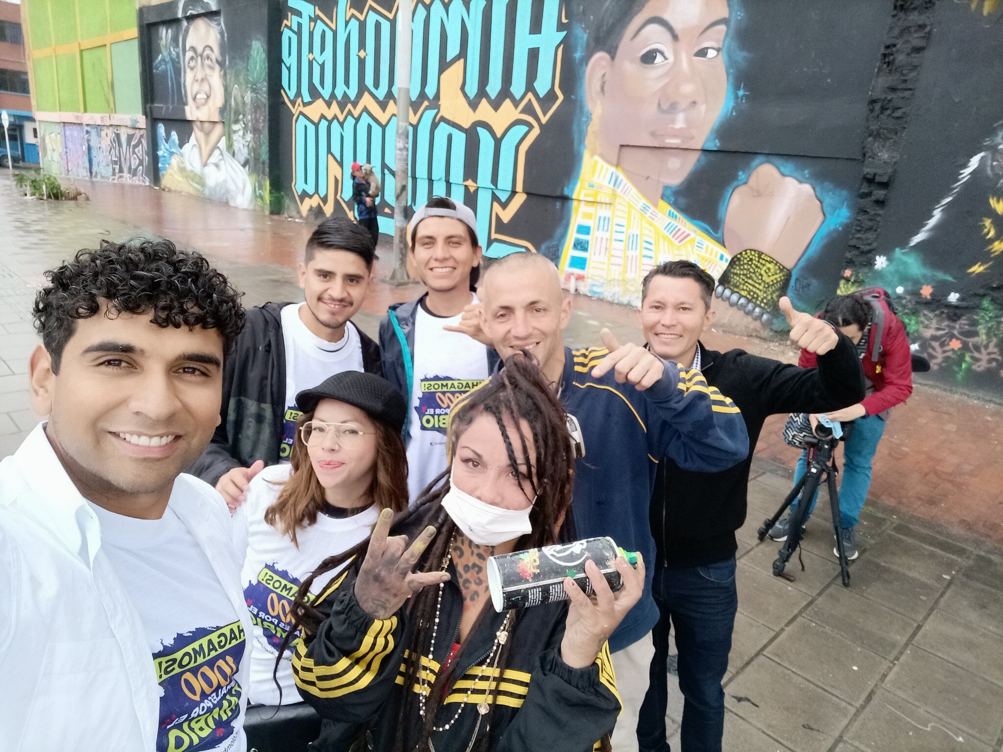 En sus redes sociales, Yidis Gahona tiene múltiples fotos con el ahora presidente de la Cámara, David Racero.