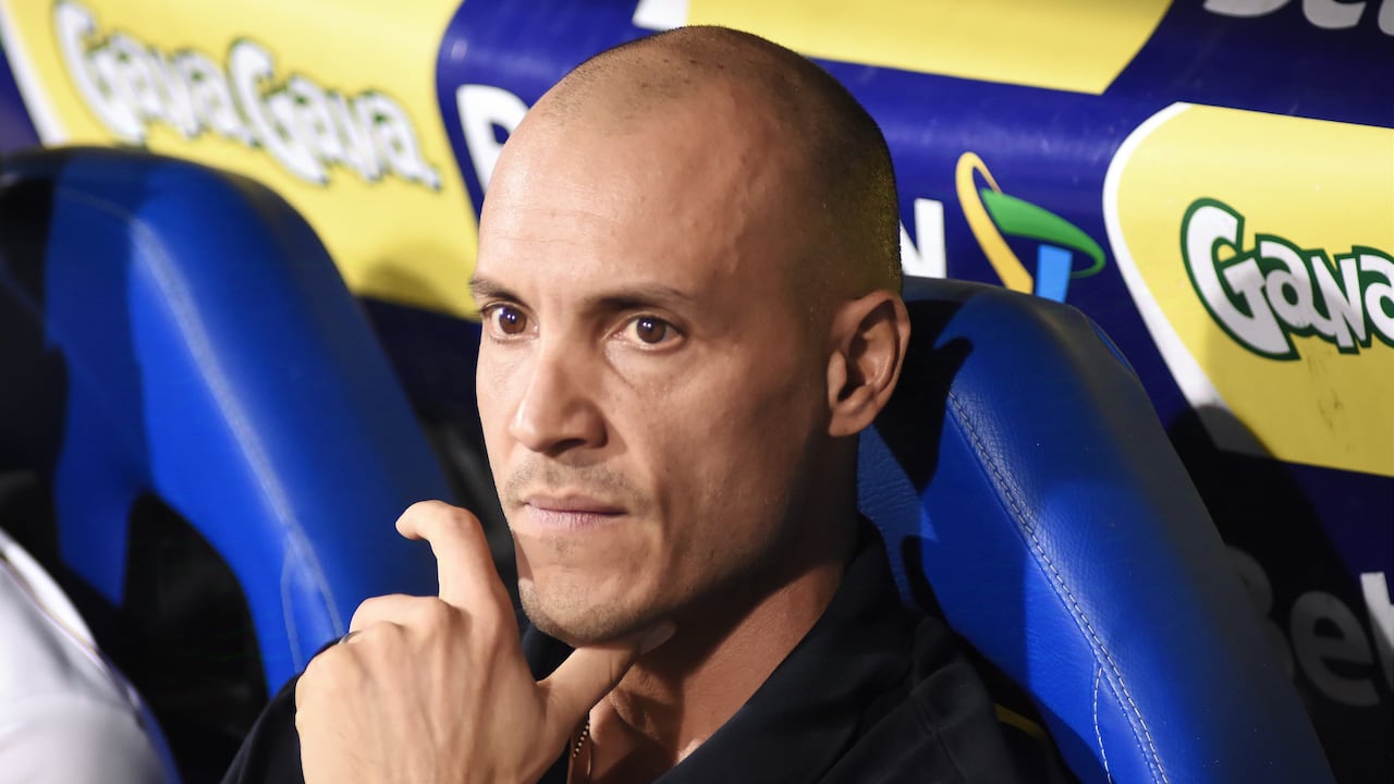 David González, técnico colombiano