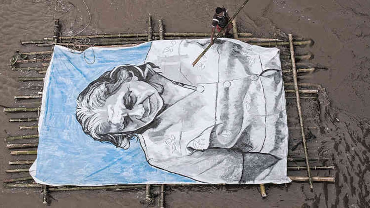 La imagen es parte de 'Magdalenas por el Cauca', una iniciativa de los artistas Gabriel Posada y Yorlady Ruiz que rinde homenaje a las personas desaparecidas y a sus madres.