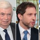 De izquierda a derecha: El senador demócrata Chris Dodd, Jon Finer, asesor adjunto de Seguridad Nacional y Juan González, principal asesor del presidente Biden.