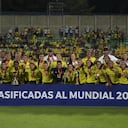 Colombia's players pose for a team picture after losing the women's Copa America final soccer match against Brazil in Bucaramanga, Colombia , Saturday, July 30, 2022. (AP Photo/Dolores Ochoa)