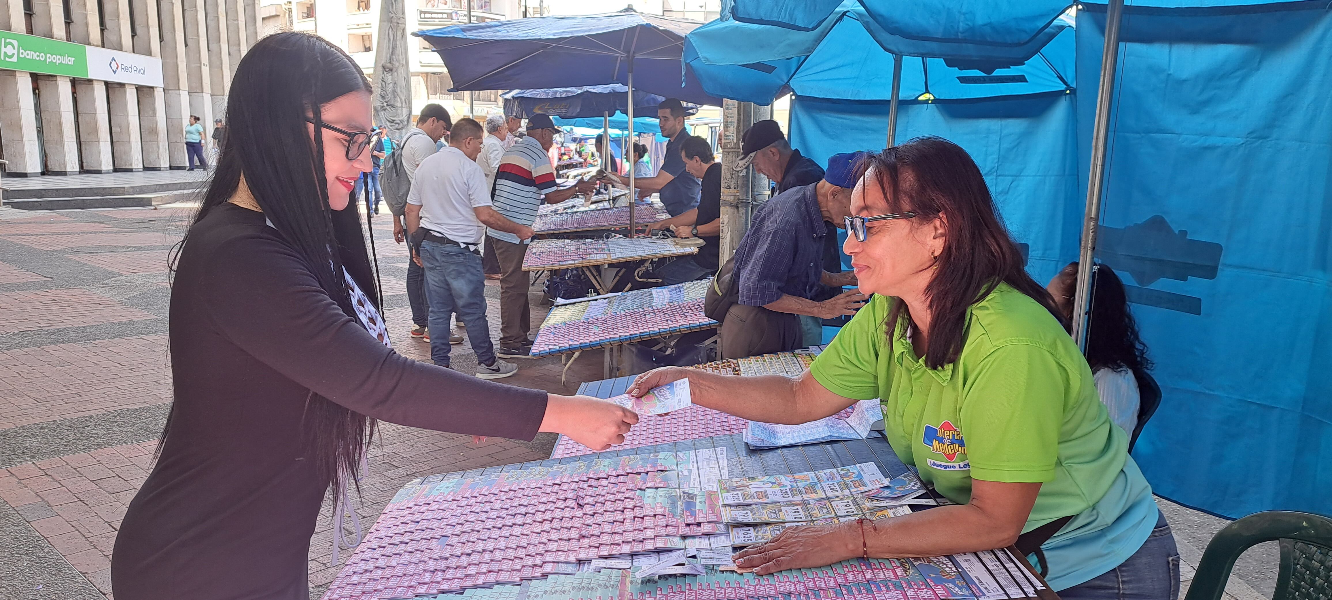 En lo que va corrido de 2023 la Lotería de Medellín ha entregado más de 42.000 millones de pesos en premios al público apostador.