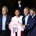 FORT LAUDERDALE, FLORIDA - JULY 16: (L-R) Managing Owner Jorge Mas, Lionel Messi, Co-Owner Jose Mas, and Co-Owner David Beckham pose during "The Unveil" introducing Lionel Messi hosted by Inter Miami CF at DRV PNK Stadium on July 16, 2023 in Fort Lauderdale, Florida. (Photo by Mike Ehrmann/Getty Images)