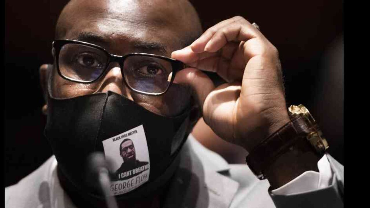 Philonise Floyd pidió que la muerte de su hermano "no fuera en vano".