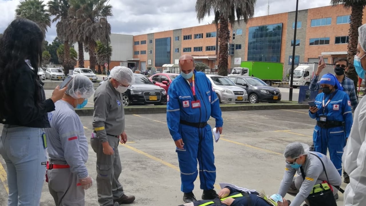 Durante Simulacro Distrital de Evacuación se realizará "el rescate de personas en estructura colapsadas". En este escenario se pretenden mostrar las capacidades de los grupos operativos con el uso de herramientas de corte, perforación, apuntalamiento, al igual que equipos especializados para la ubicación de víctimas en este tipo de incidentes.