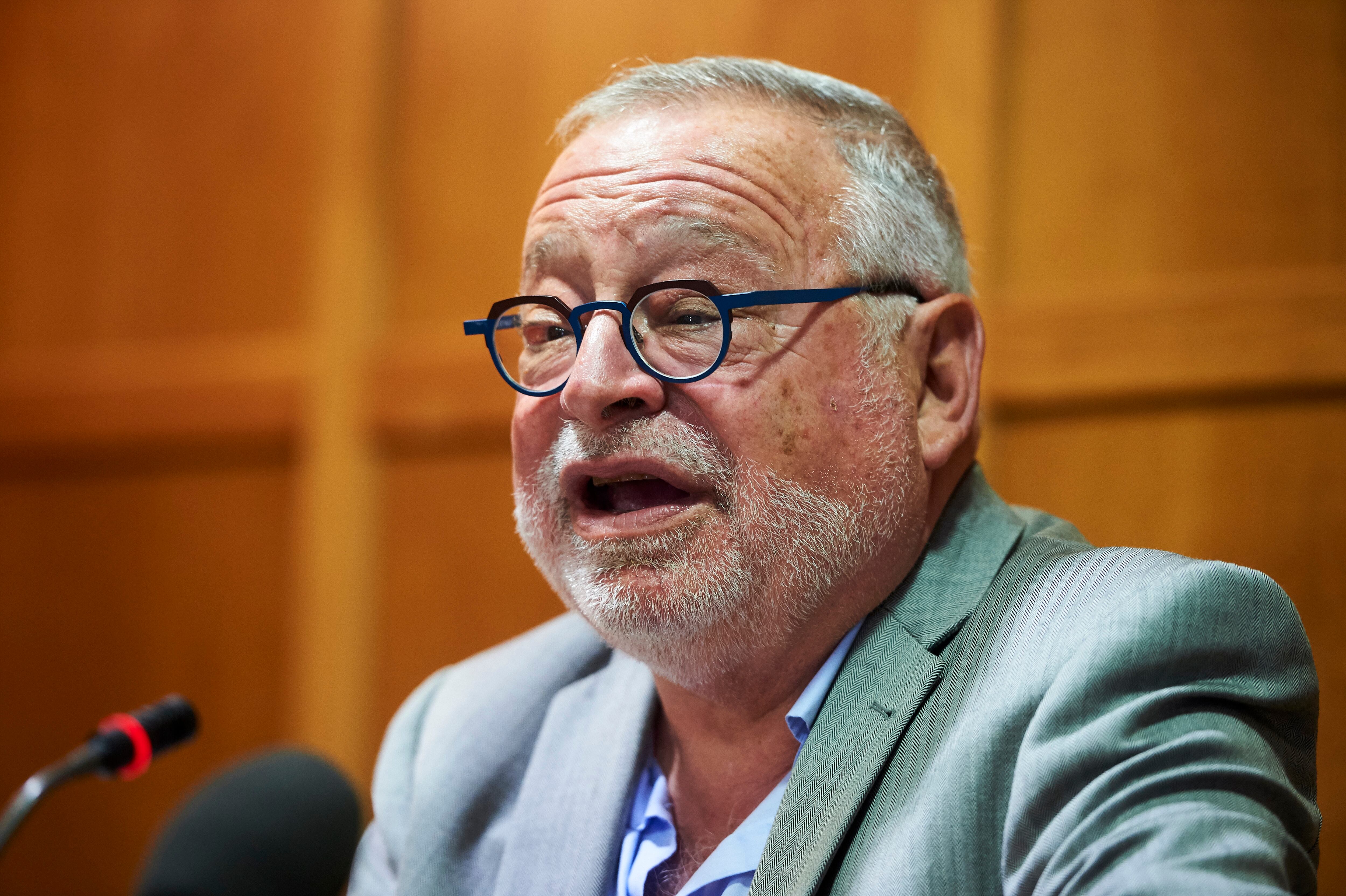 Fernando Savater fue despedido de ‘El País’