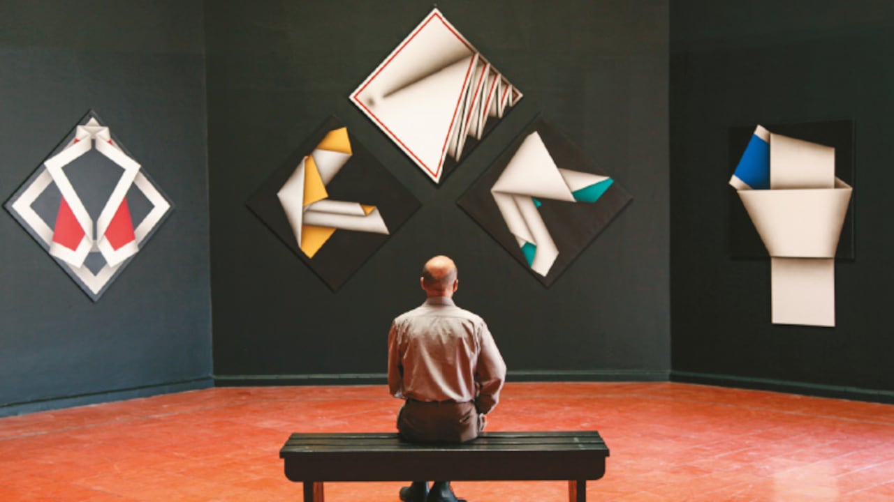 En el museo creado por el fallecido Omar Rayo (arriba) hay más de 2.000 obras del maestro y cerca de 2.600 de artistas mundiales.