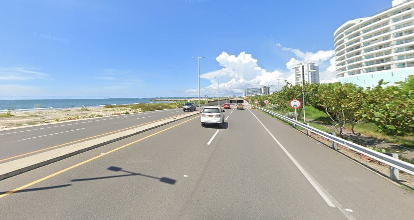 Entrada al túnel del barrio Crespo en Cartagena