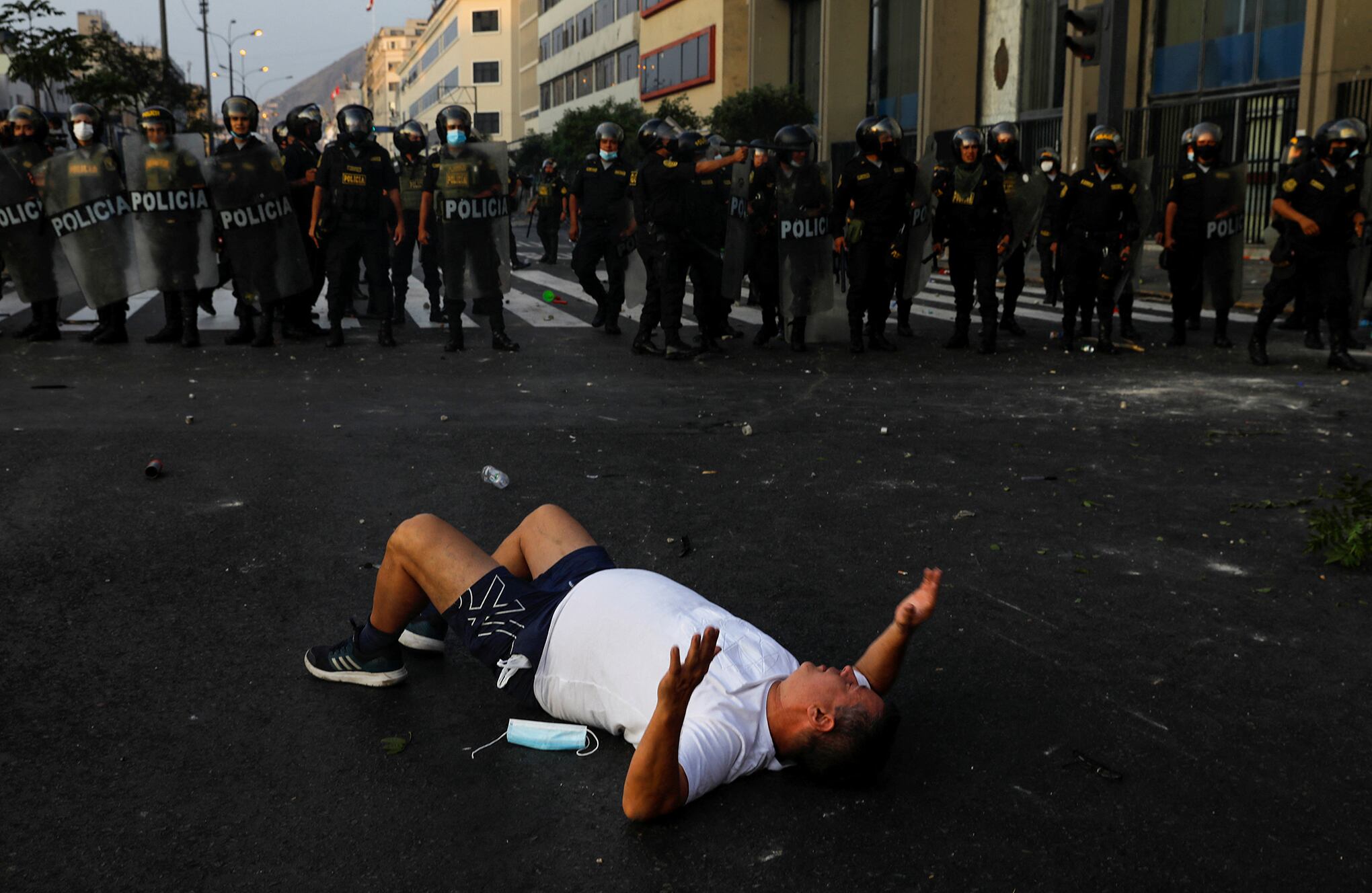fuertes protestas en Perú
