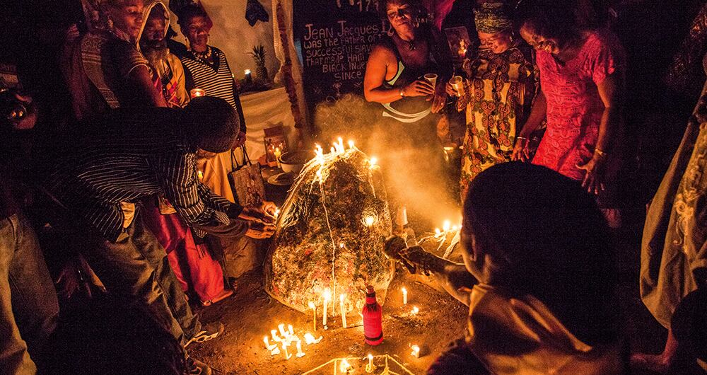 Se estima que esta religión es practicada por más de la mitad de la población de Haití. 