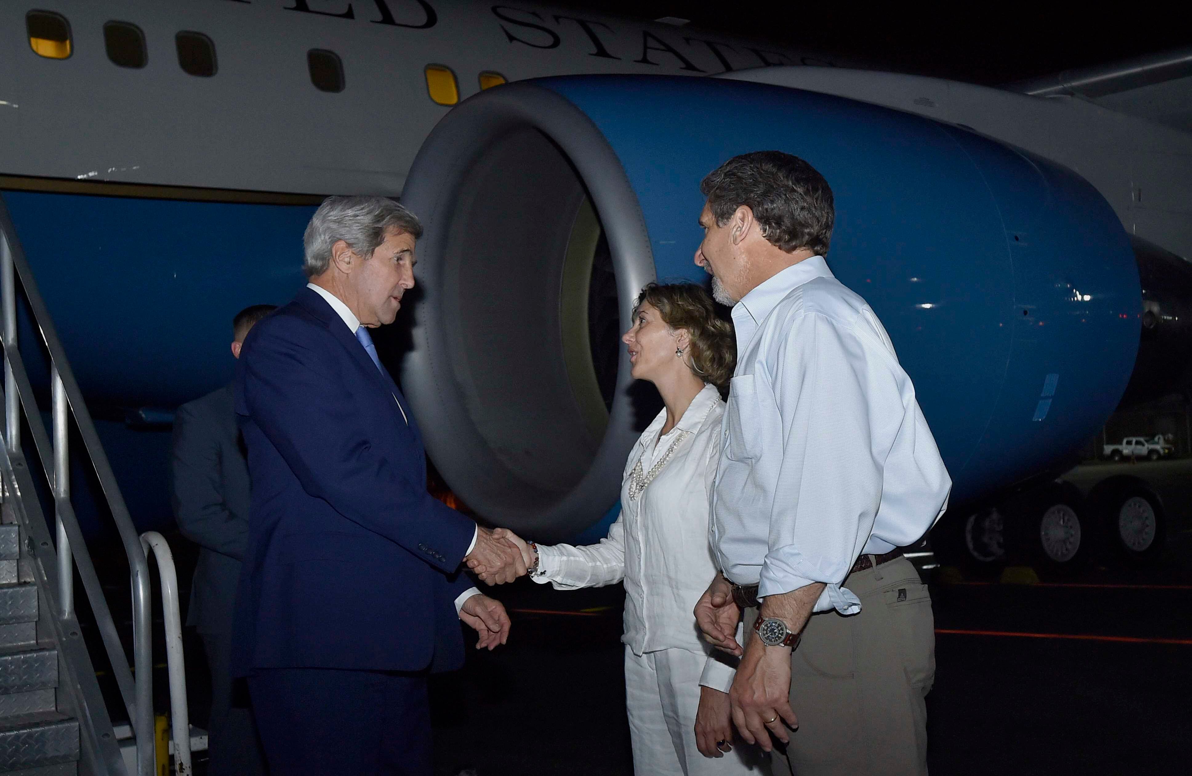 A falta de Barack Obama, Estados Unidos hizo presencia con el Secretario de Estado John Kerry. El ex senador y ex candidato presidencial también hizo presencia en La Habana y está al tanto de los detalles de la paz. Crédito/Presidencia de la República.