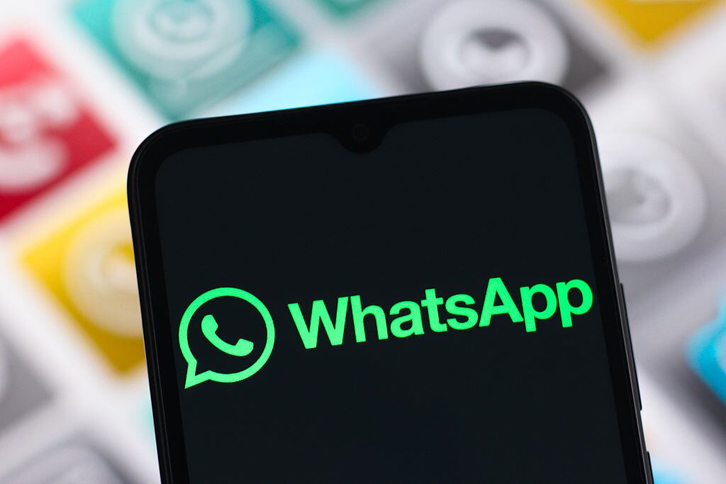 En algunos caso, los hackers pueden entrar a su cuenta de WhatsApp desde otros ordenadores o dispositivos móviles.