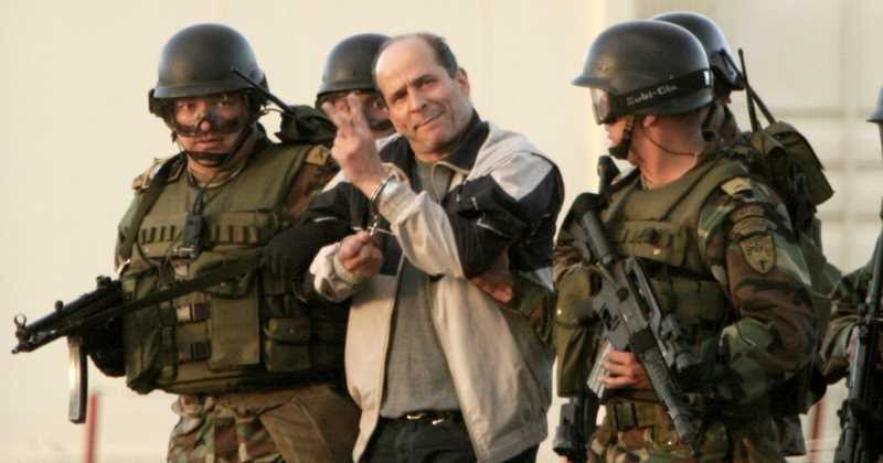 Alias Simón Trinidad fue extraditado por Colombia en diciembre del 2004 a Estados Unidos.