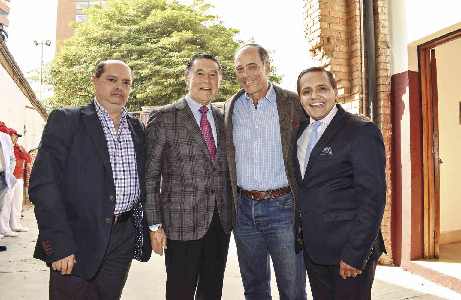 Enrique Vargas Lleras, José Antonio Campuzano, Gonzalo Sanz de Santamaría y Gitanillo de América.