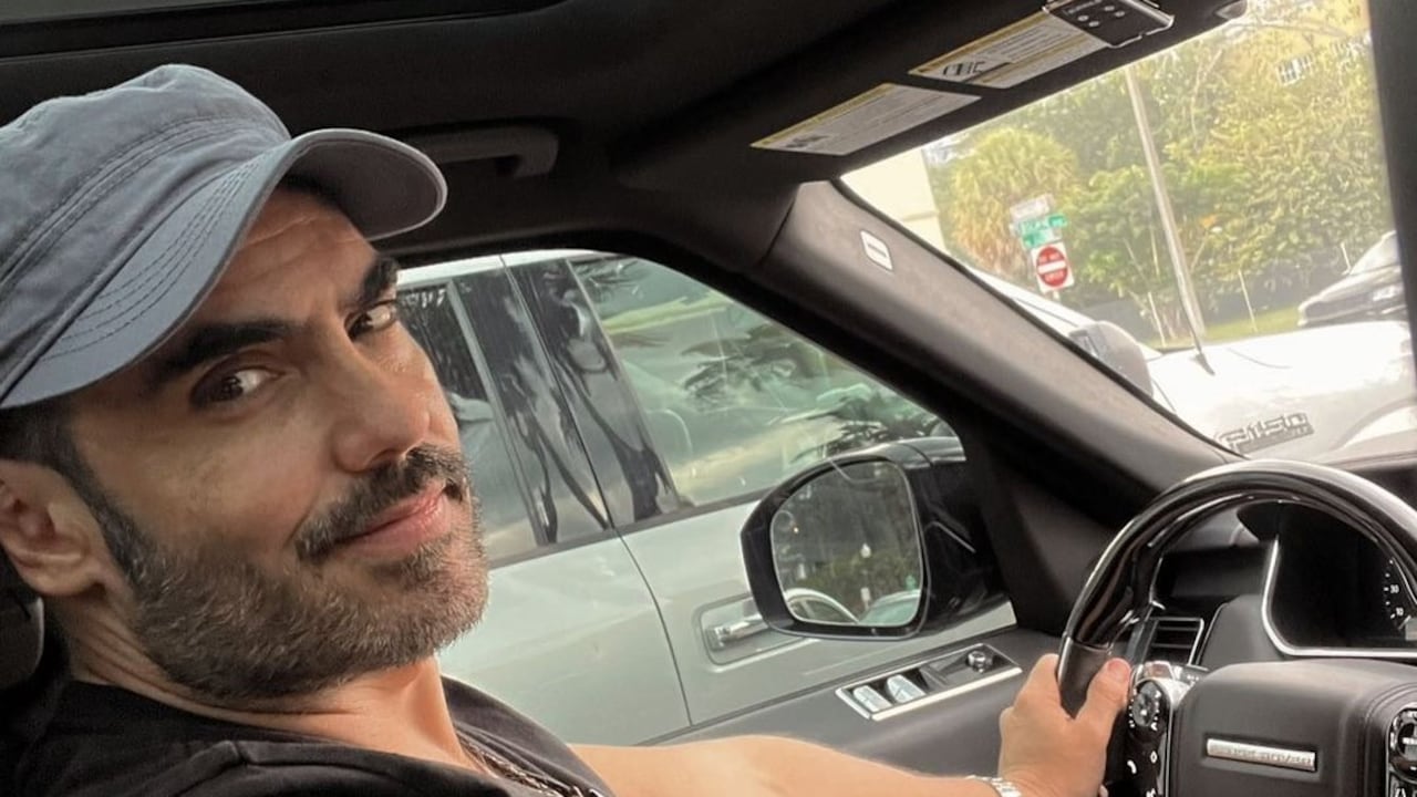 El actor Lincoln Palomeque se esfumó de Instagram y sus seguidores se preguntan por qué.