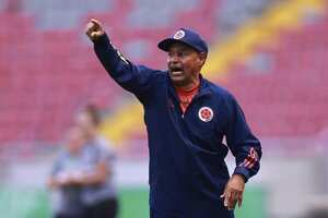 Director Técnico de la Selección colombiana femenina del fútbol sub-17. Le dicen 'fututo'. Foto: FCF