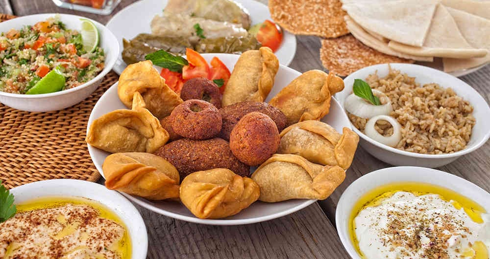 Los ´turcos´ comercializaban en los pueblos del Sinú trapos, perfumes y todo lo que se les atravesaba mediante el 'fiao' y el 'menudeo'. 