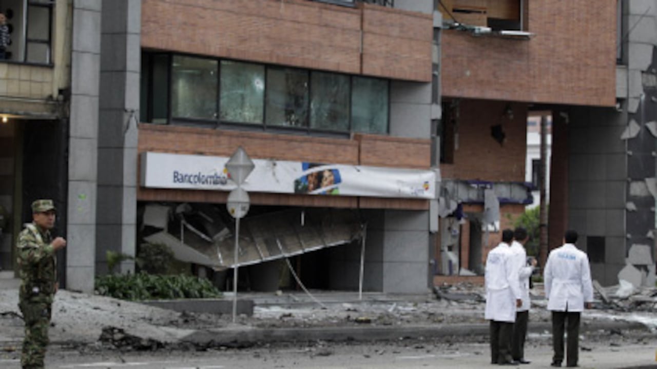 Según las cifras oficiales 1.100 apartamentos resultaron afectados por la explosión.