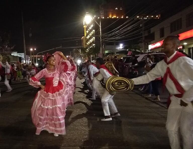 Desfile de cumbia