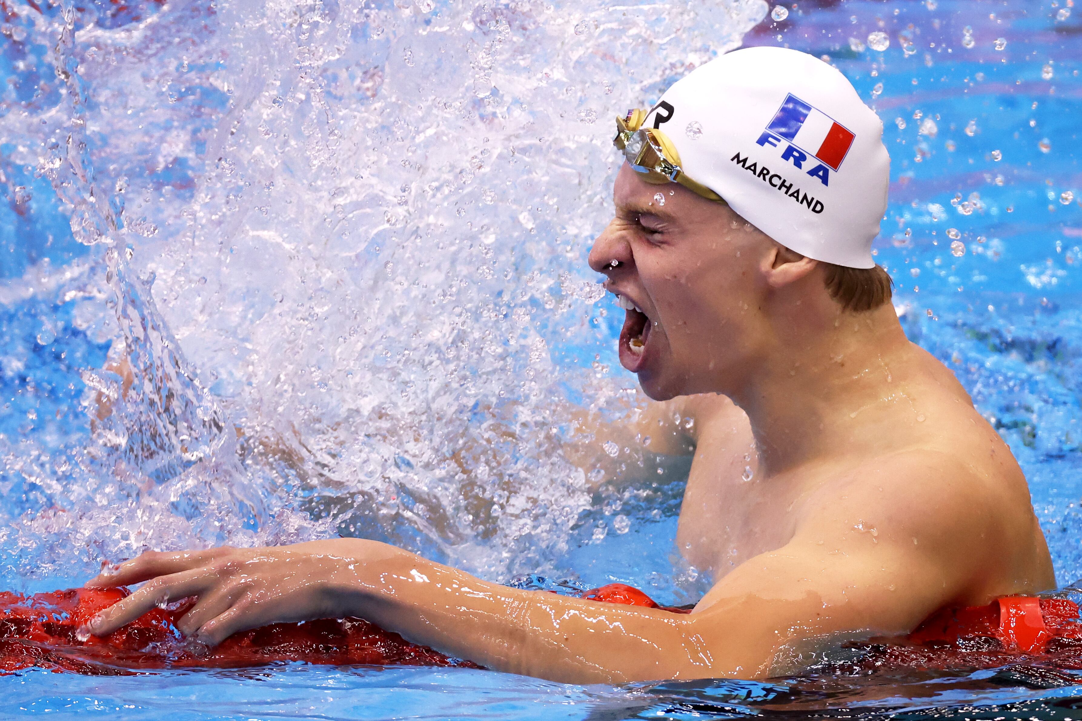 León Marchand rompió la marca de Michael Phelps