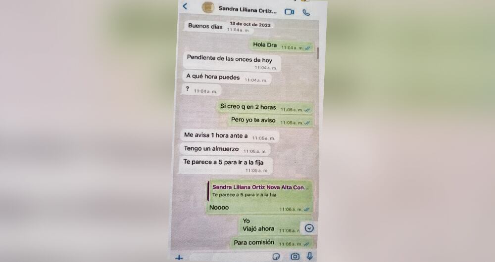  13 de octubre. Pinilla coordina la entrega con la exconsejera Sandra Ortiz. 