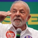 El expresidente de Brasil y actual candidato presidencial Luiz Inácio Lula da Silva se reúne con los candidatos a las elecciones generales. -Foto: Reuters. / Autor: Pilar Olivares.