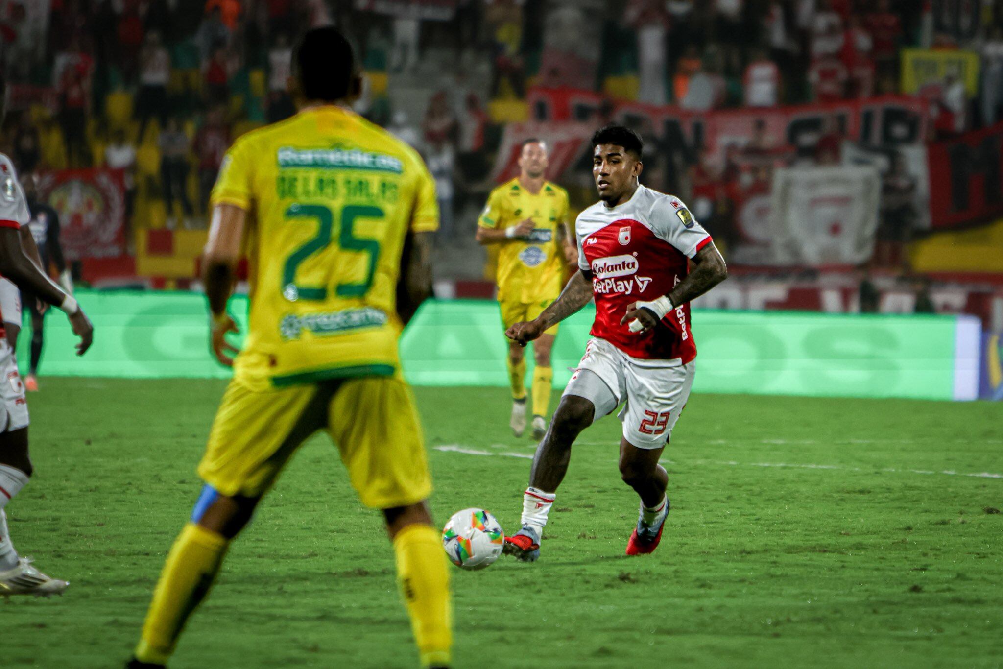 Harold Santiago Mosquera durante el partido contra Bucaramanga.