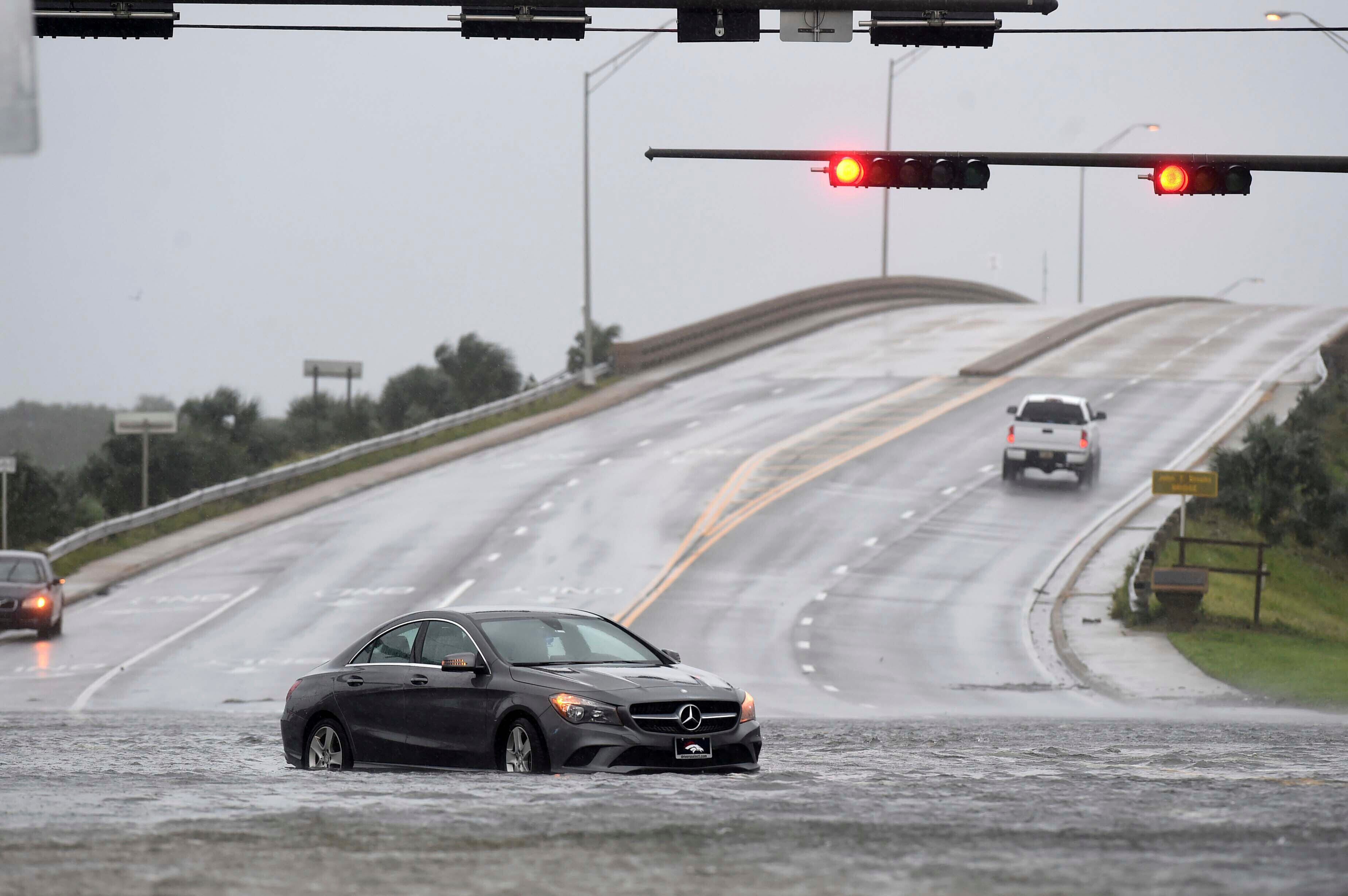 Inundaciones por tormenta tropical en Estados Unidos.