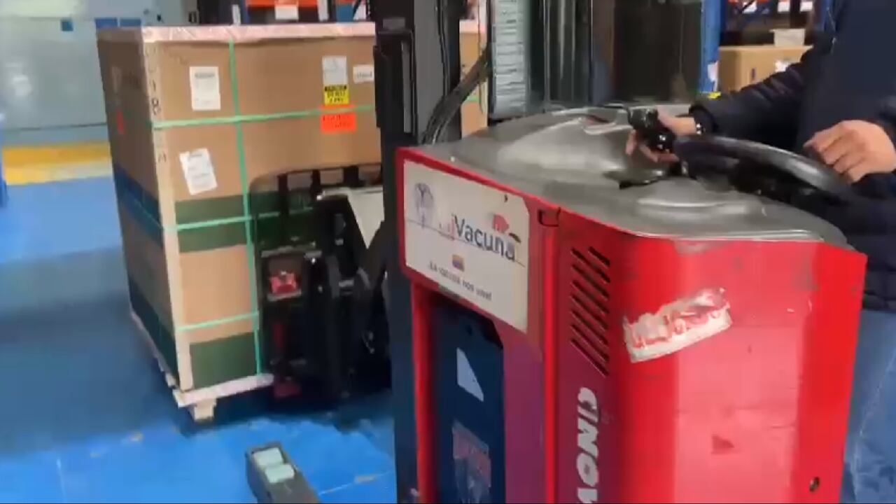 Vacuna Moderna llegó a Colombia para aplicar a los mayores de 12 años.