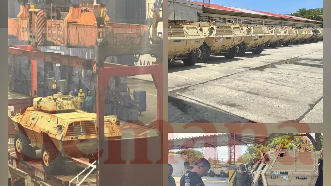 Los vehículos militares de EE.UU. presentados la semana pasada, habían llegado a Colombia el año pasado, según fuentes militares.