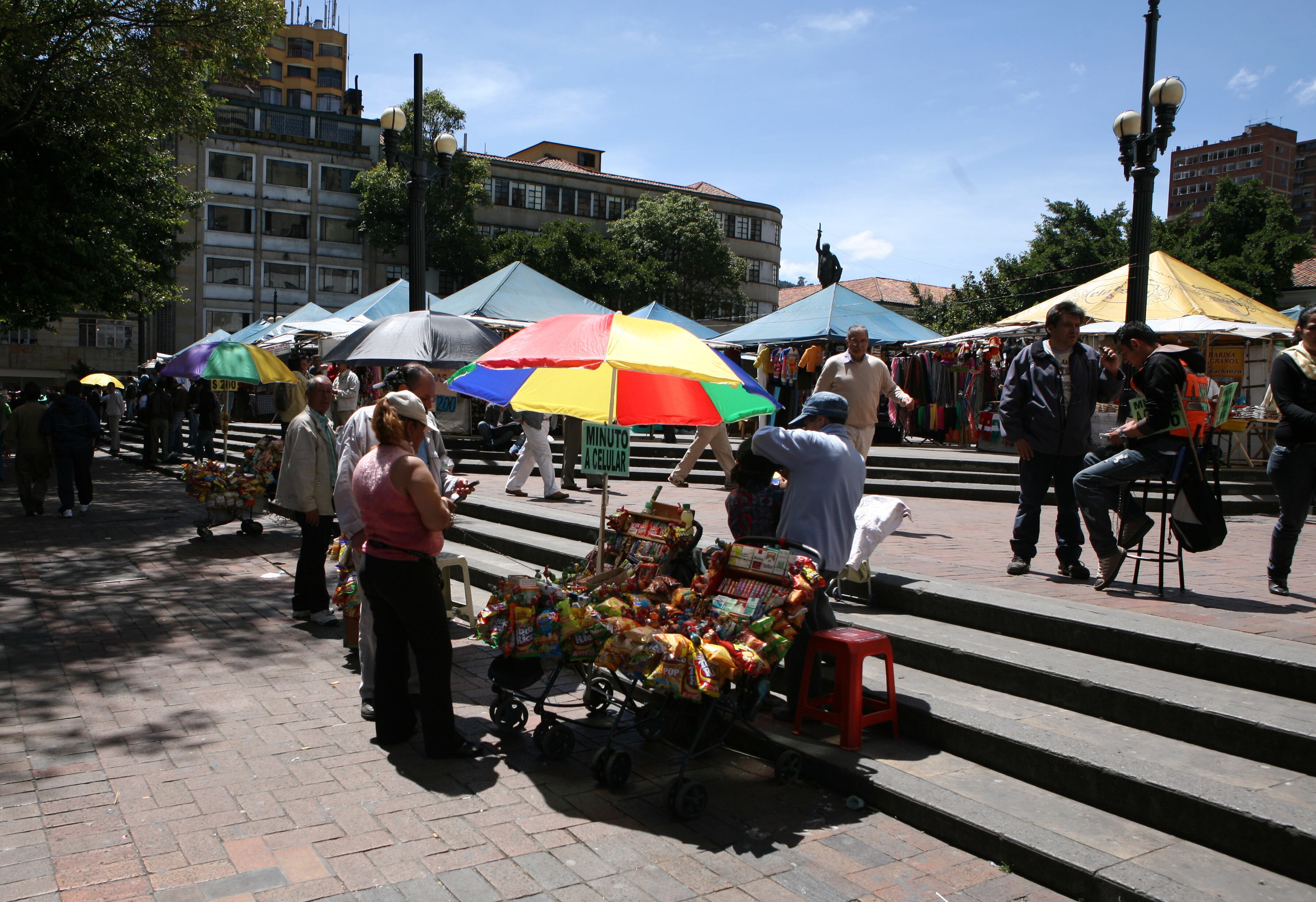 La economía informal es una de las mayores promotoras del dinero en efectivo.