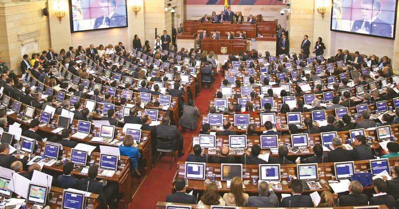 El empresario Andrés Posada le habló sin miedo a los que hacen las leyes