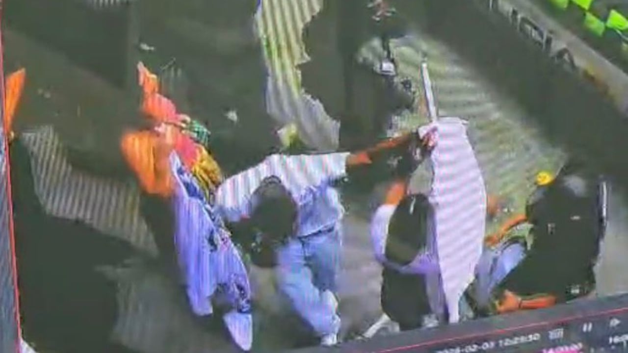 Esta foto confirma la agresión al joven uribista.