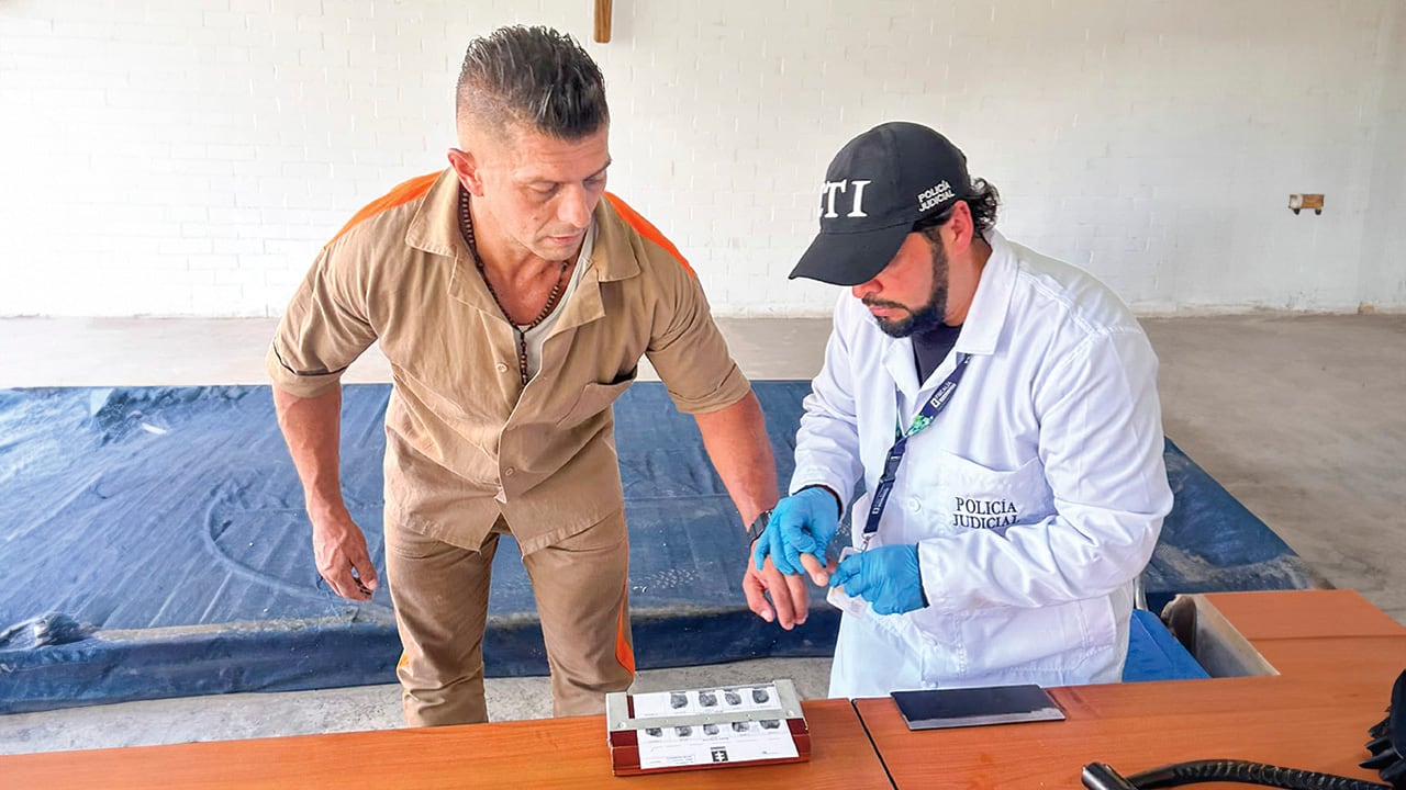 Alias Toto está privado de la libertad en la cárcel de Guaduas, donde fue notificado de la orden de captura con fines de extradición a los Estados Unidos.