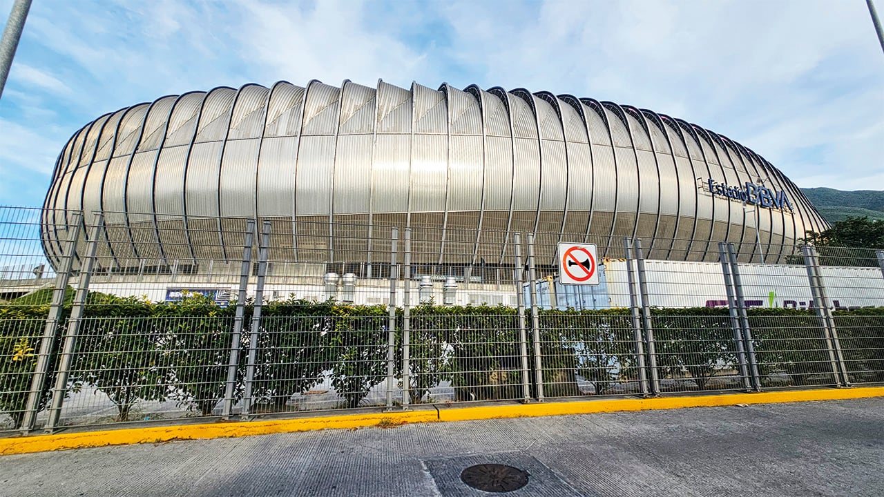  El estadio BBVA en el municipio de Guadalupe, Nuevo León, México. 