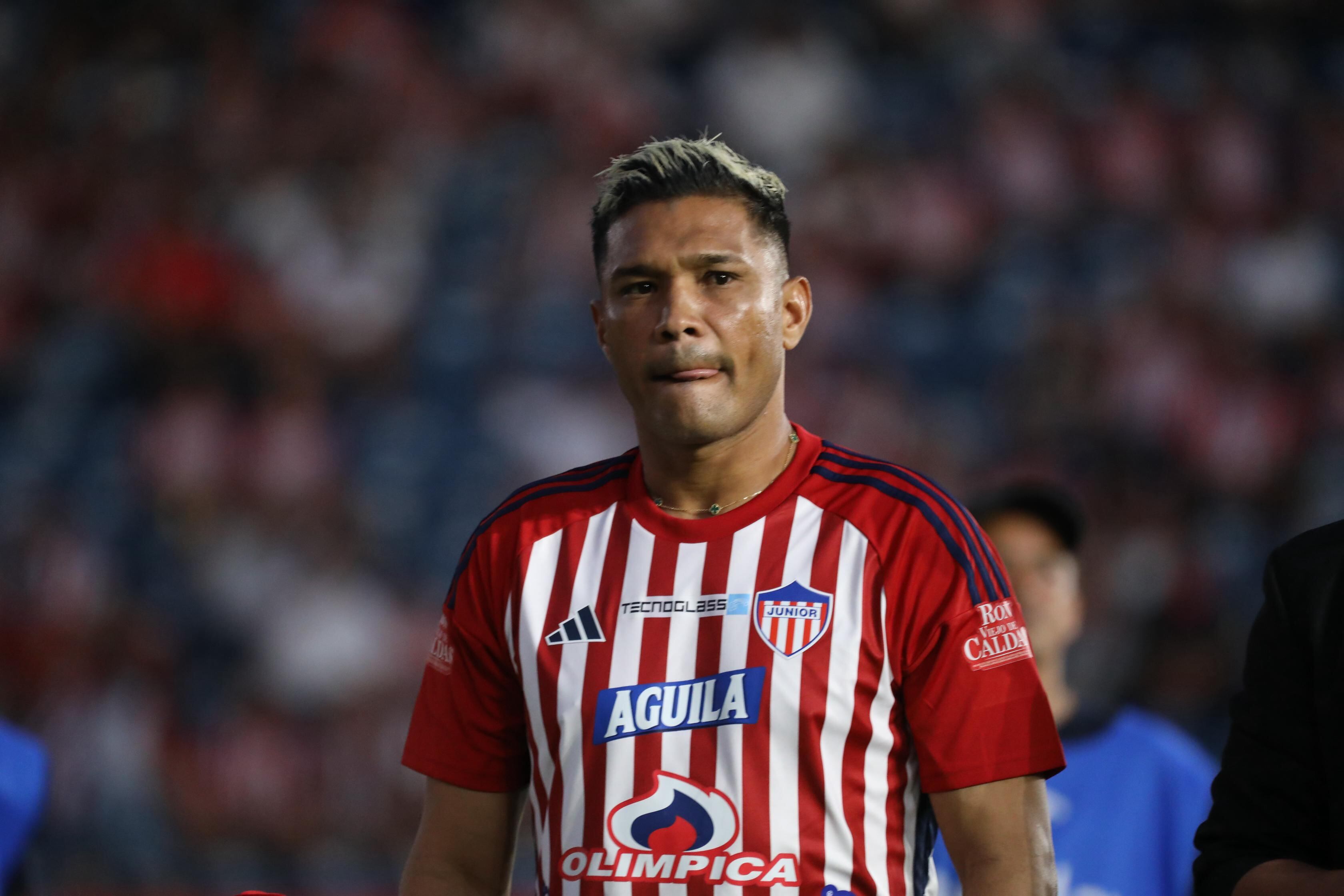 Teófilo Gutiérrez en su presentación oficial como nuevo refuerzo del Junior de Barranquilla para 2025
