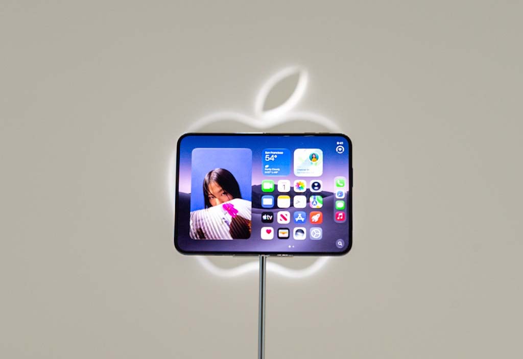 El formato de doble pantalla permite funciones que no existían en otros iPhone.