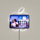 El formato de doble pantalla permite funciones que no existían en otros iPhone.