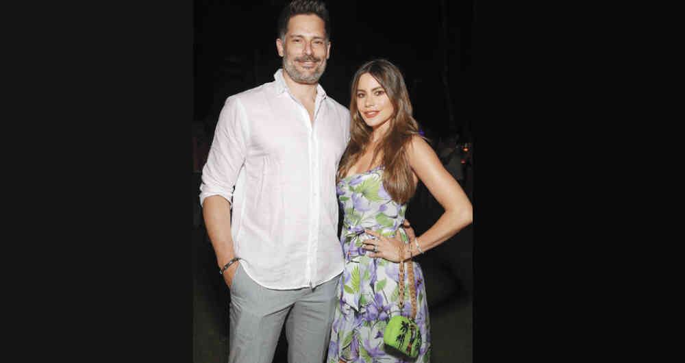 Joe Manganiello y Sofía Vergara en Hawái. 