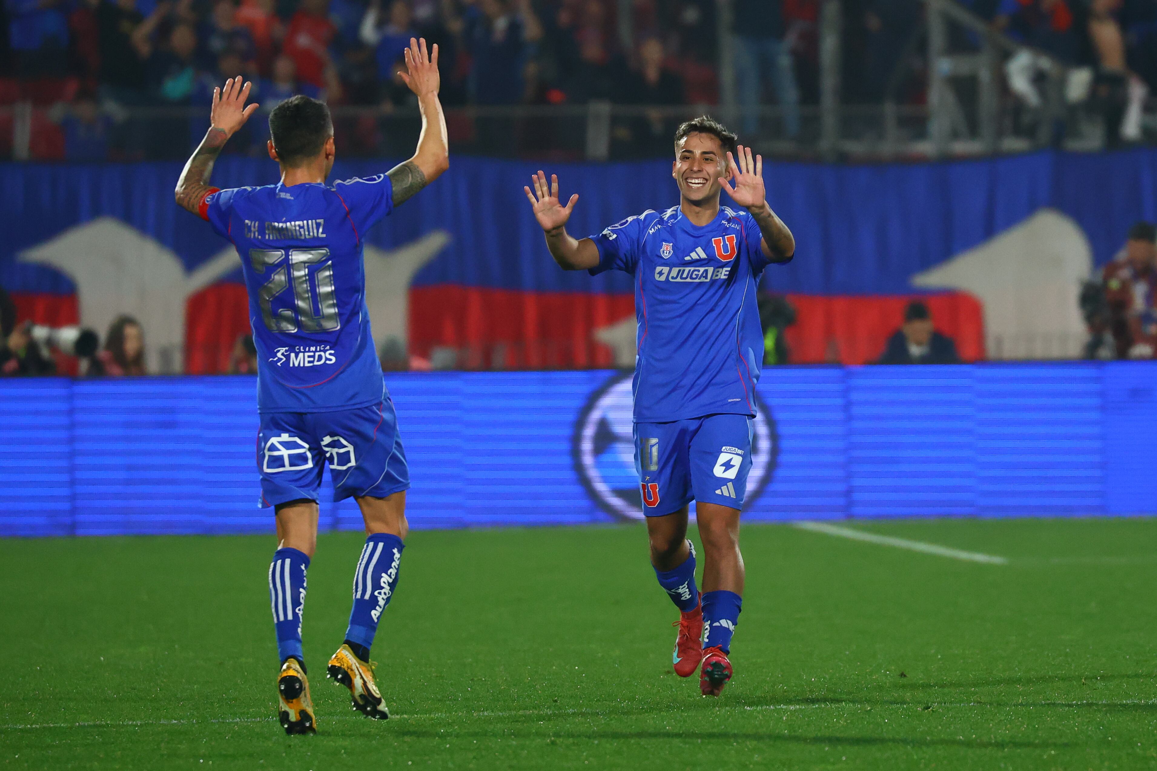 Universidad de Chile avanza en Copa Sudamericana.