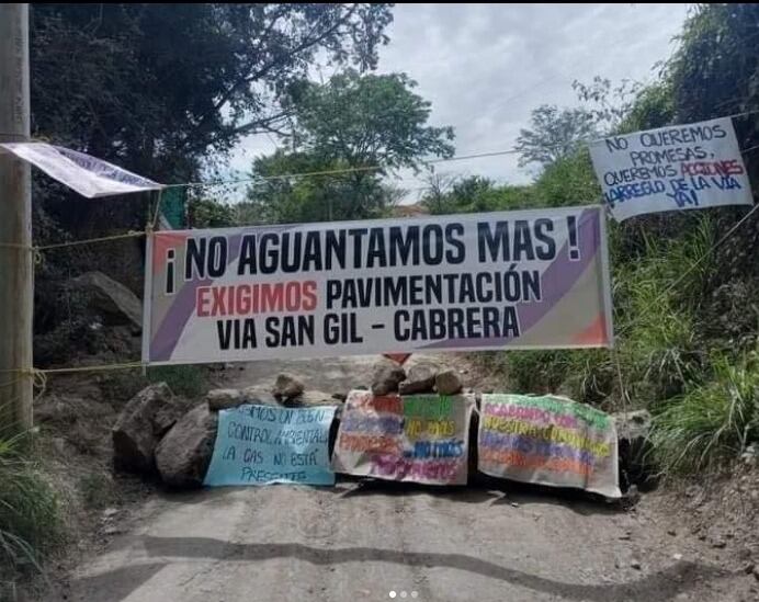 Los manifestantes se encuentran inconformes.