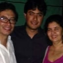 En la foto de izquierda a derecha: Gustavo Petro, Nicolás Petro y Katia Burgos.
