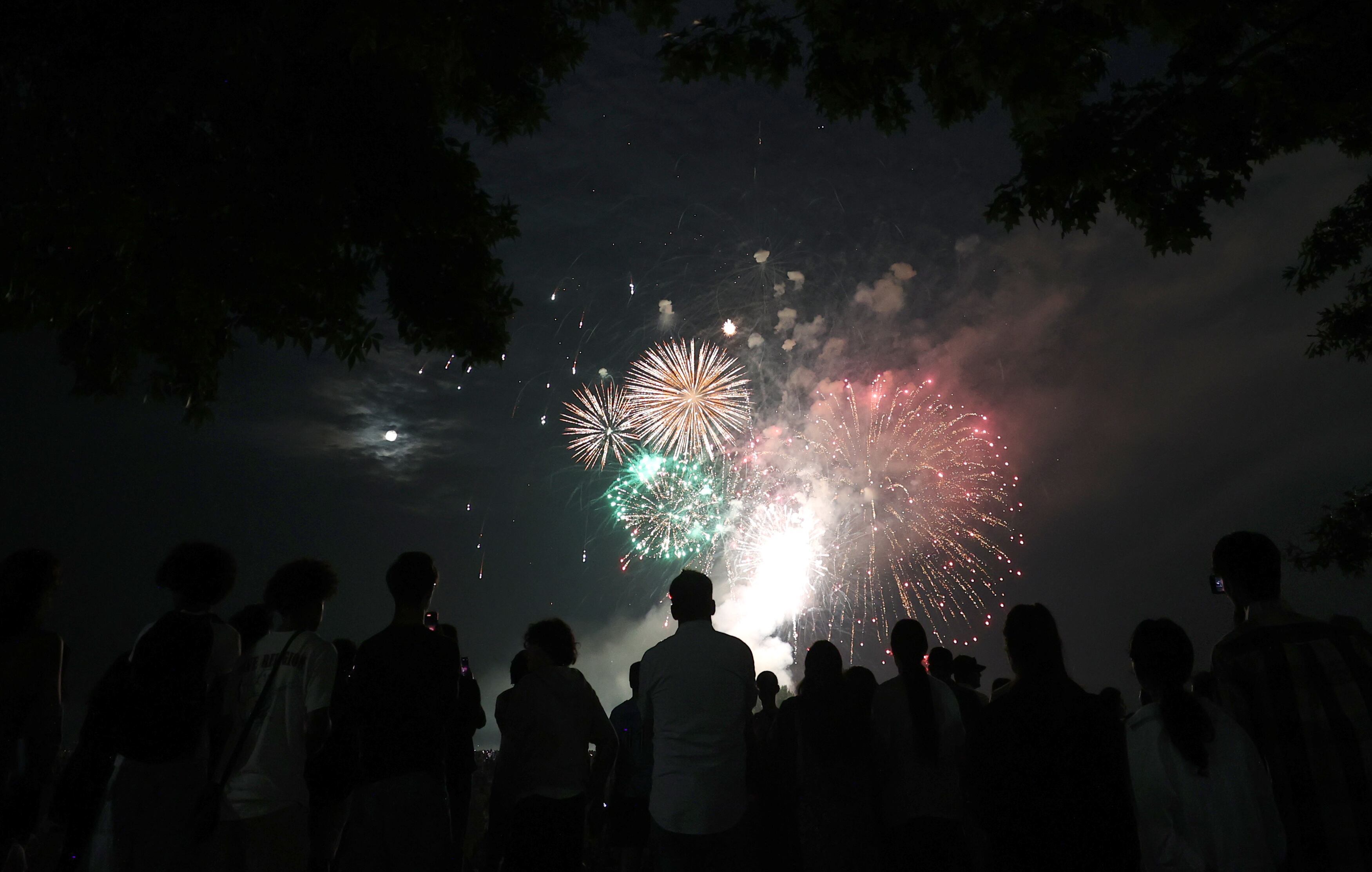 Los juegos artificiales son el plato principal en las celebraciones del 4 de julio en Estados Unidos