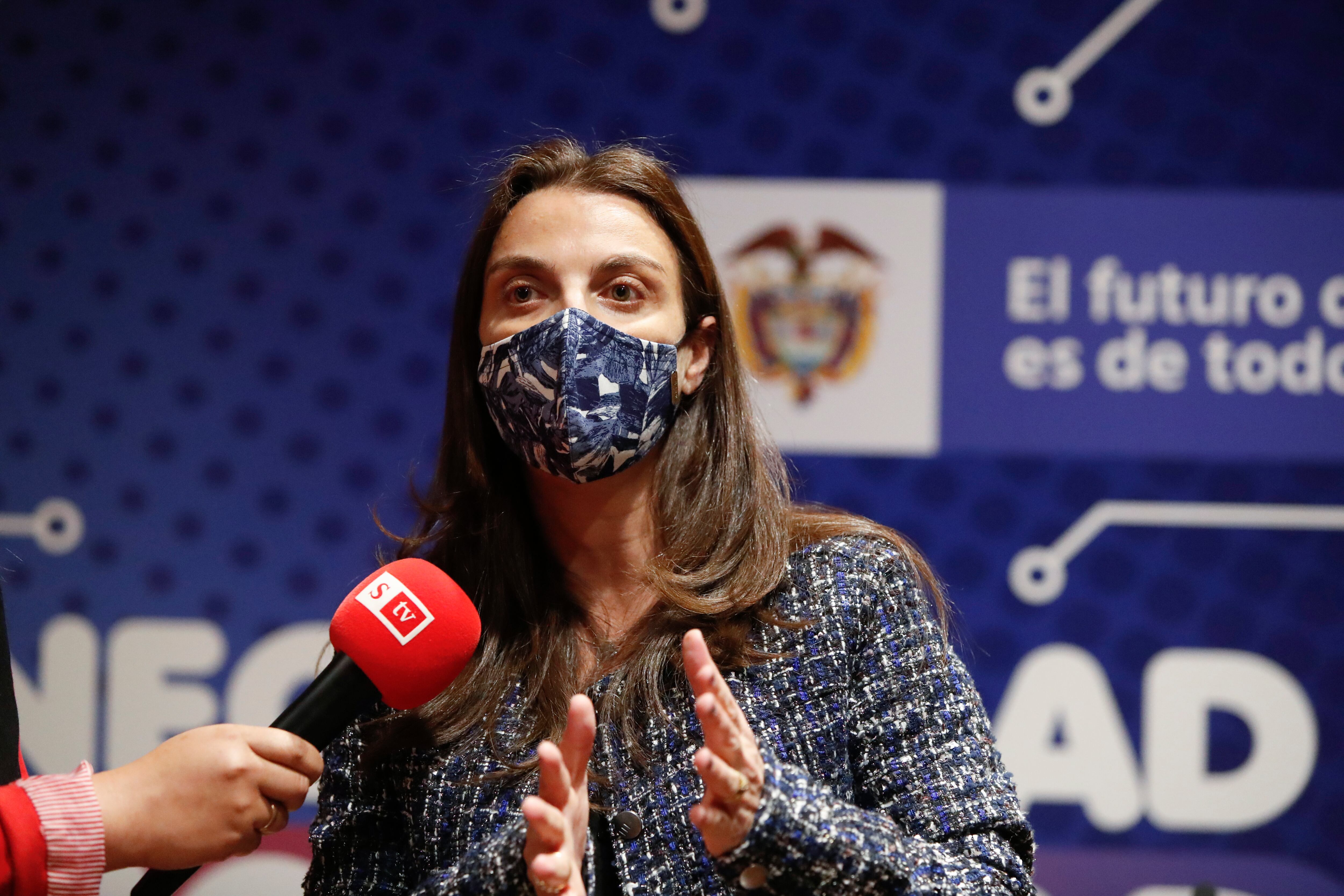 Ministra de Tecnologías de la Información y las Comunicaciones, Karen Abudinen, habla sobre la Unión Temporal Centros Poblados y los 70.000 millones de pesos del anticipo
Bogota agosto 13 del 2021
Foto Guillermo Torres Reina Semana