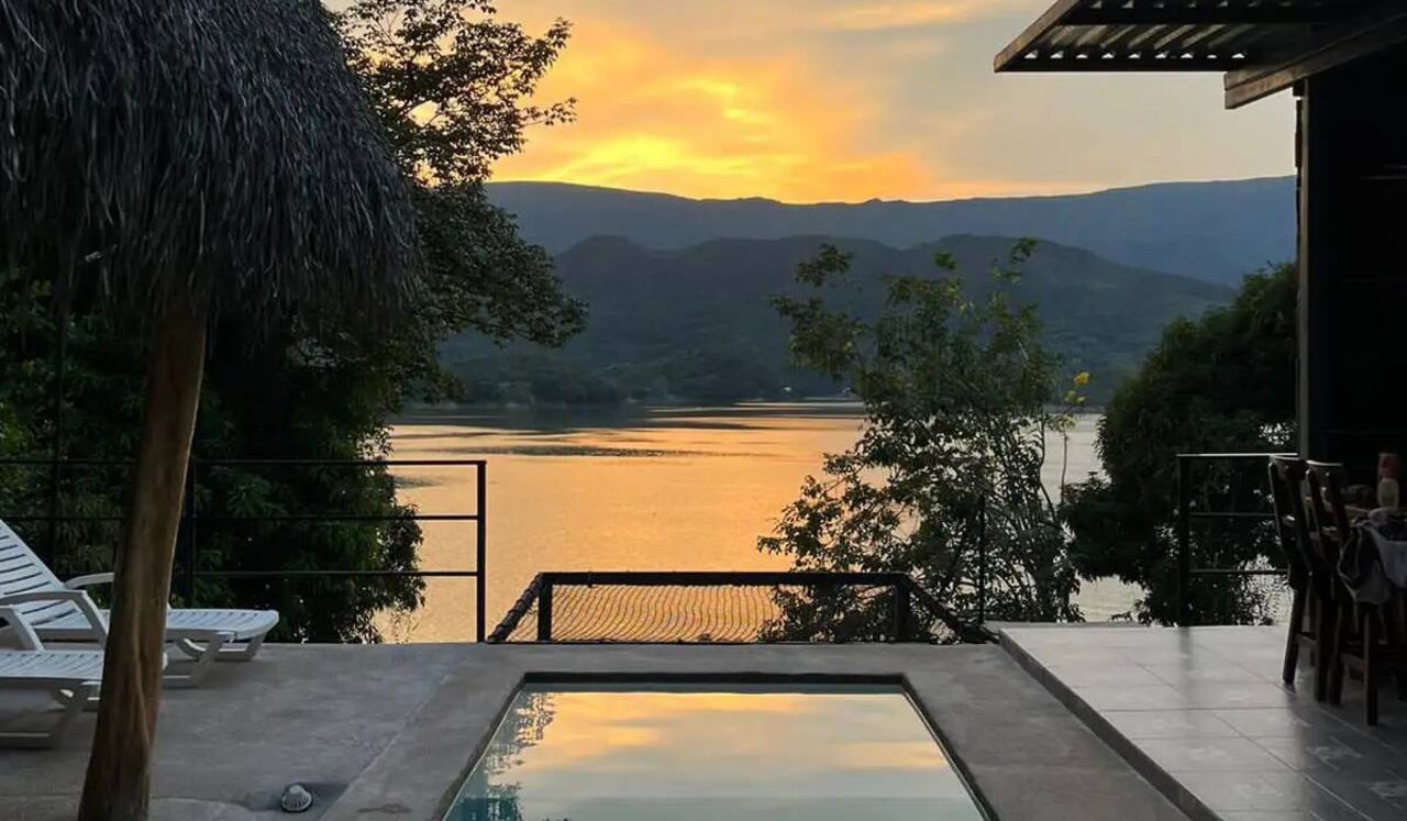 Cabaña en el Río Prado - Tolima